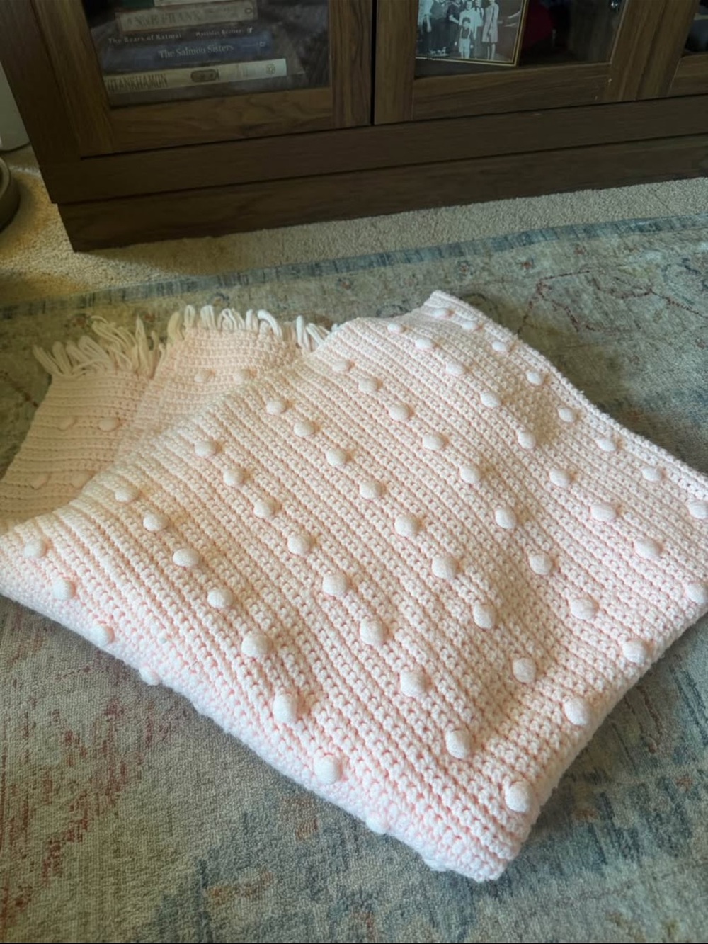 Soft Pom-Pom Crochet Throw Blanket - Light Pink
